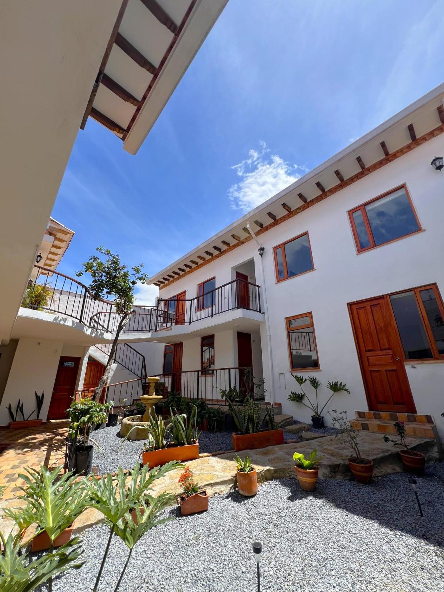Hotel Macondo 4*